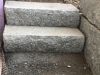 Sonderanfertigung aus Naturstein - Blockstufen aus Granit, gesägt-gespalten (grauer Granit aus Polen)