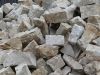 Unregelmäßige Mauersteine aus Sandstein / Naturstein-Mauer / Sandstein-Mauer (Sandstein-Mauersteine), die von unserer Kundschaft auch für ein Zyklopenmauerwerk bestellt werden (Sandstein aus Polen), Mauersteine für eine Natursteinmauer, Polensandstein